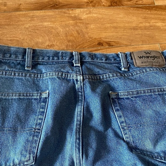 Wrangler Men’s Distress Denim Jeans Size 40 - Picture 3 of 12